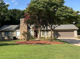 208 Lenderman Dr, Inman, SC 29349