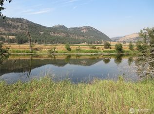 9999 Customs Rd, Curlew, WA 99118