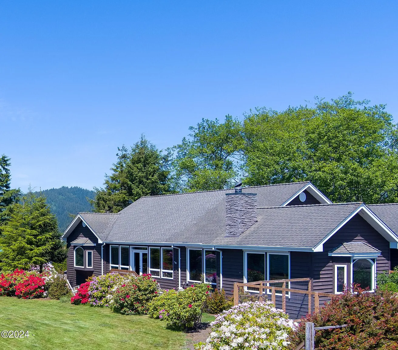 7320 Elderberry Ln photo 1