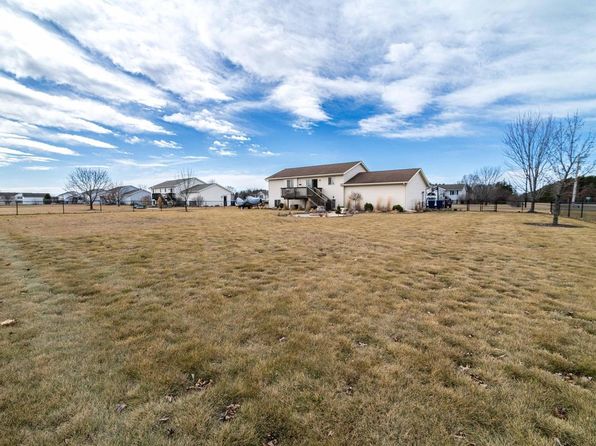 2292 CRYSTAL VIEW DRIVE, Kronenwetter, WI 54455