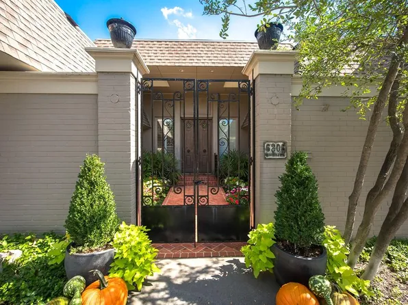 6208 Riviera Dr, Oklahoma City, OK 73112