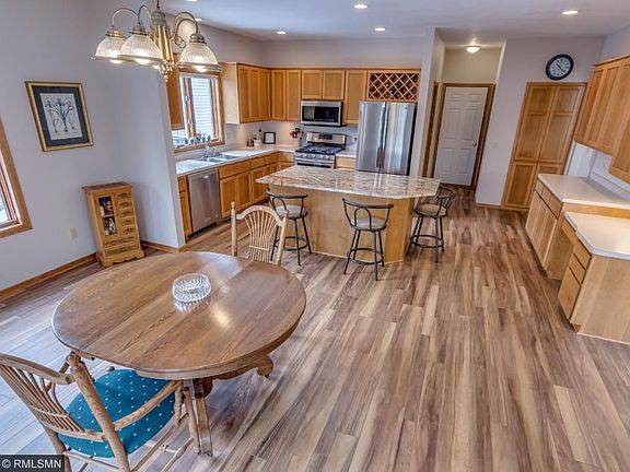 5th image of 1171 Fallbrook Ln