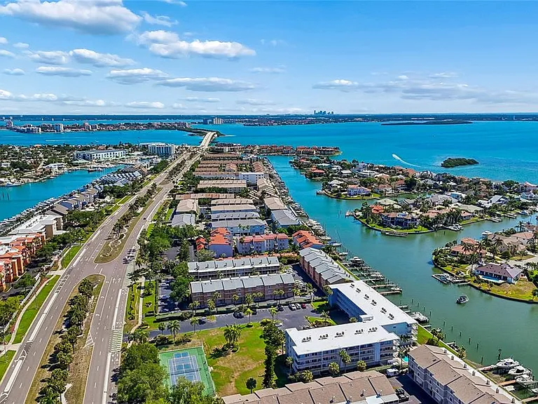 719 Pinellas Bayway S #301 — Photo 67