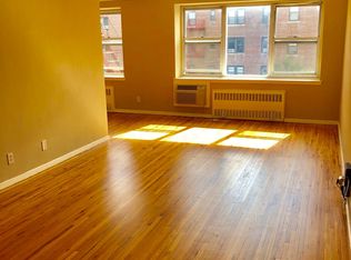 72 Croton Ave, Ossining, NY 10562