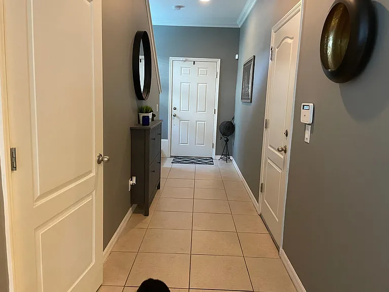 880 Taramundi Dr — Photo 10