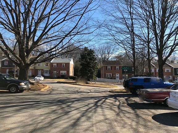 4th image of 14496 Filarete St