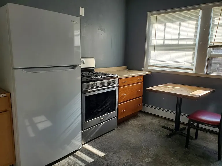 930 Emerald St #2A — Photo 22