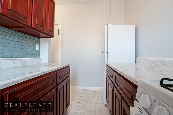 Rented by ZealEstate Group Inc | media 9