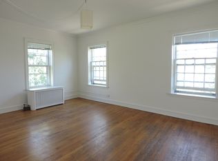 1200 Simpson St #2060-1N, Evanston, IL 60201