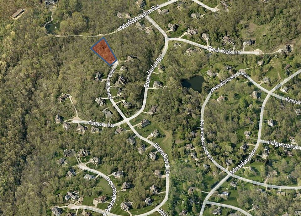 1st image of River Oaks Cir