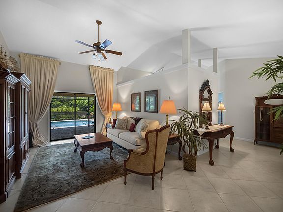 5th image of 18079 Lake Bend Drive
