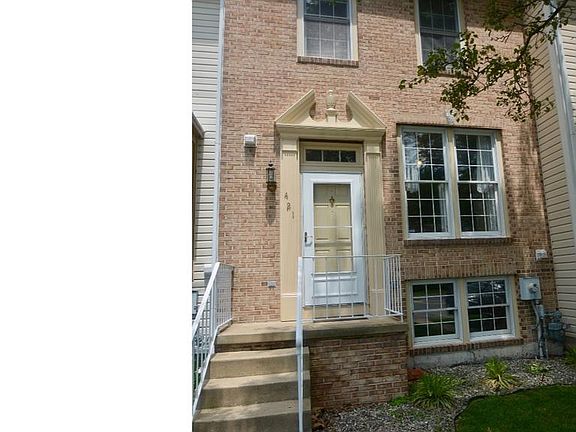 3rd image of 421 Corato Ct