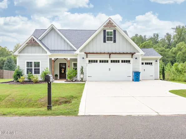 264 Cameron Avenue, Vass, NC 28394