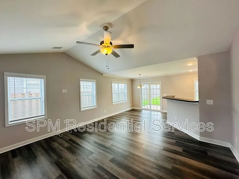4047 Ironstone Ct — Photo 5