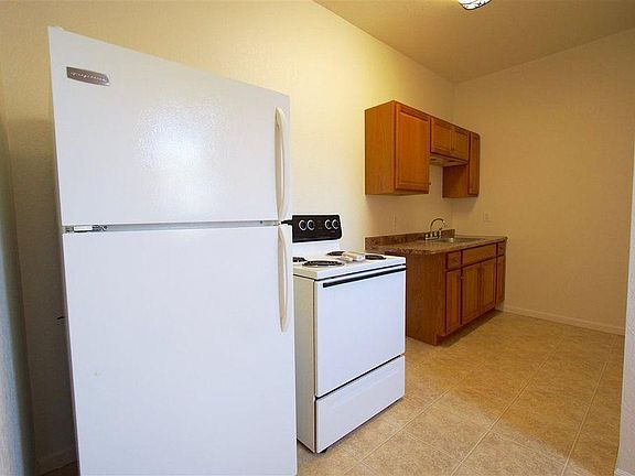 2nd image of 509 Litchfield St APT 2
