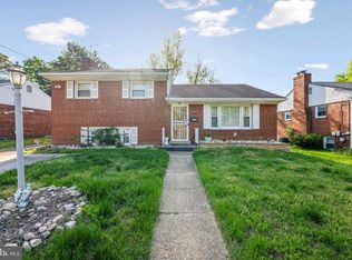 5907 Sargent Rd, Hyattsville, MD 20782