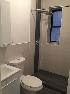 Rented by (Legacy) Tri Hill Realty Group LLC | media 8