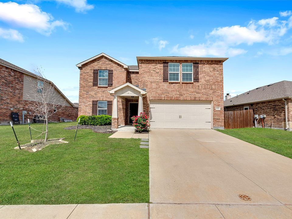 1st image of 1012 Rio Frio Dr