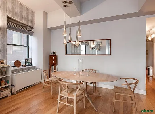 Rented by Akam Sales and Brokerage | media 11
