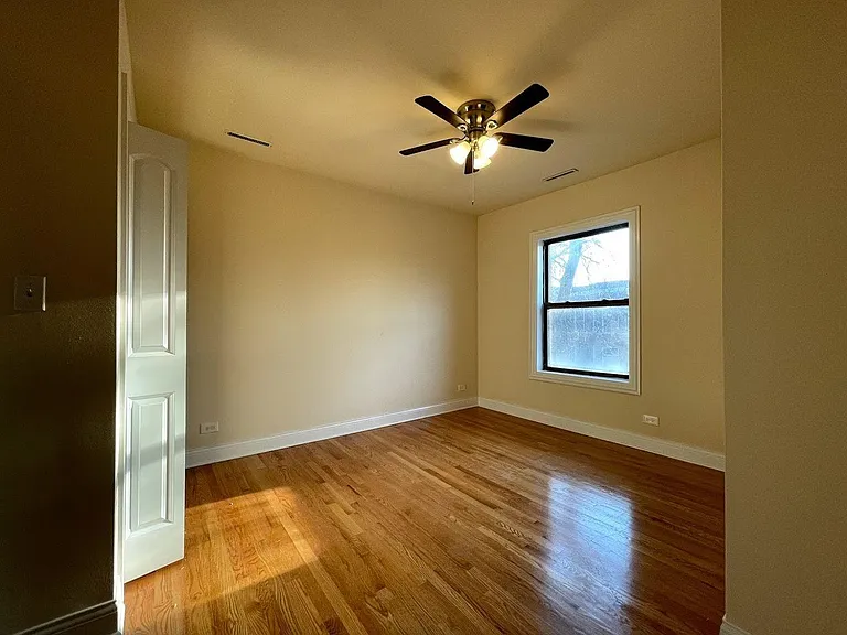 2224 N Bissell St #3 — Photo 13