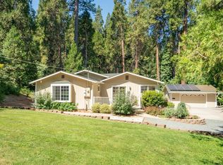 13926 Meadow View Dr, Grass Valley, CA 95945