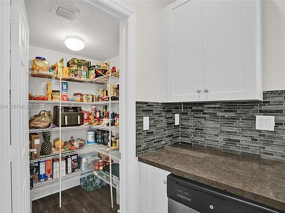 3rd image of 2502 NE 1st St #0