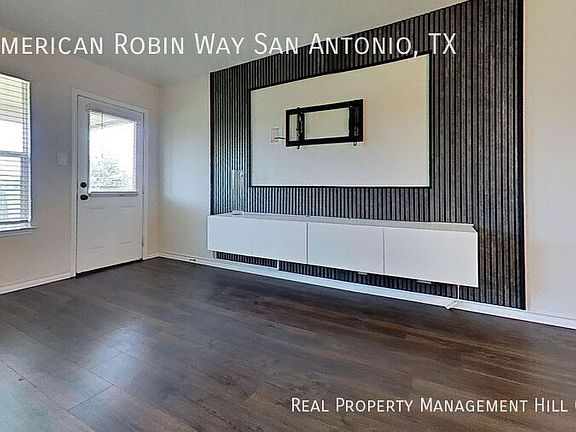 5th image of 142 American Robin Way