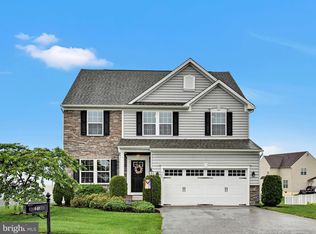 648 W Ore St, Seven Valleys, PA 17360