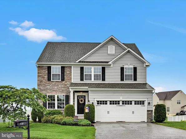 648 W Ore St, Seven Valleys, PA 17360