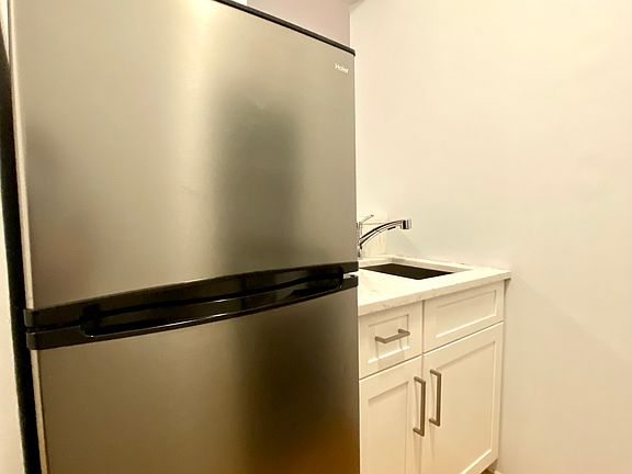 2nd image of 509 E 78th St APT 5G