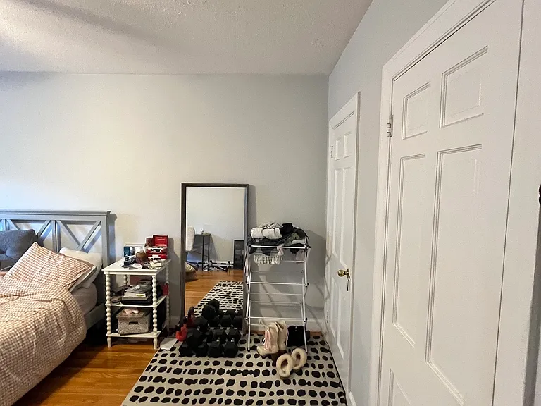 1157 Beacon St #5 — Photo 32