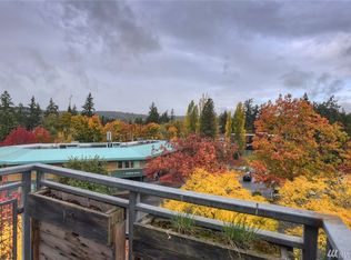 170 Harbor Sq Loop NE UNIT A404, Bainbridge Island, WA 98110