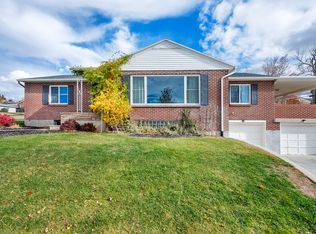 2402 E Beacon Dr, Salt Lake City, UT 84108