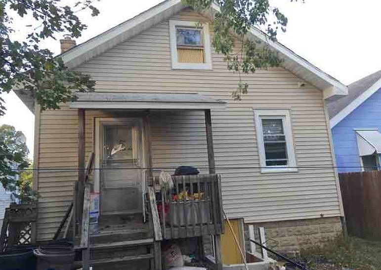 2nd image of 23 Oakland Ave