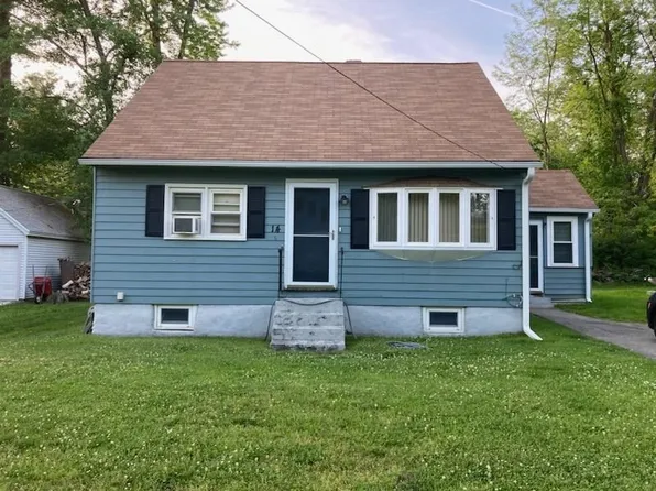 14 Lakeview Ave, Lunenburg, MA 01462