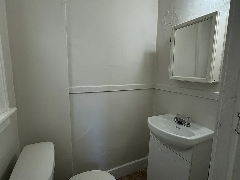 521 Rankin Ave — Photo 12