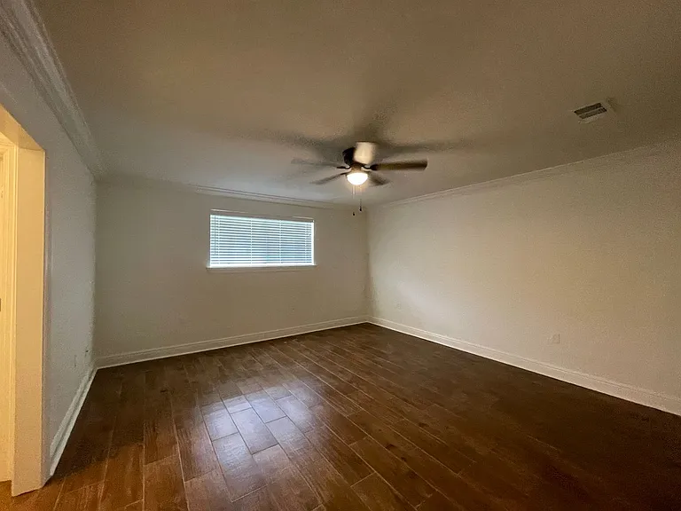 5016 Five Forks Dr — Photo 8