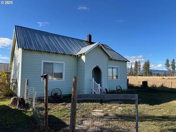 247 Troh Ln, Glenwood, WA 98619