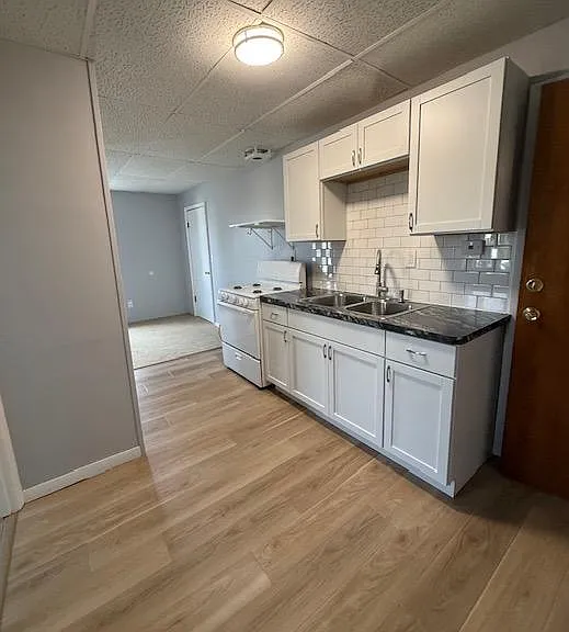 8995 Reed Hill Rd — Photo 1
