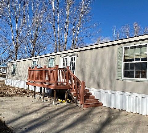 South deck and parking