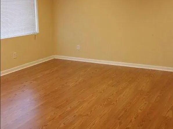 2221 Oak Park Blvd, Lake Charles, LA 70601