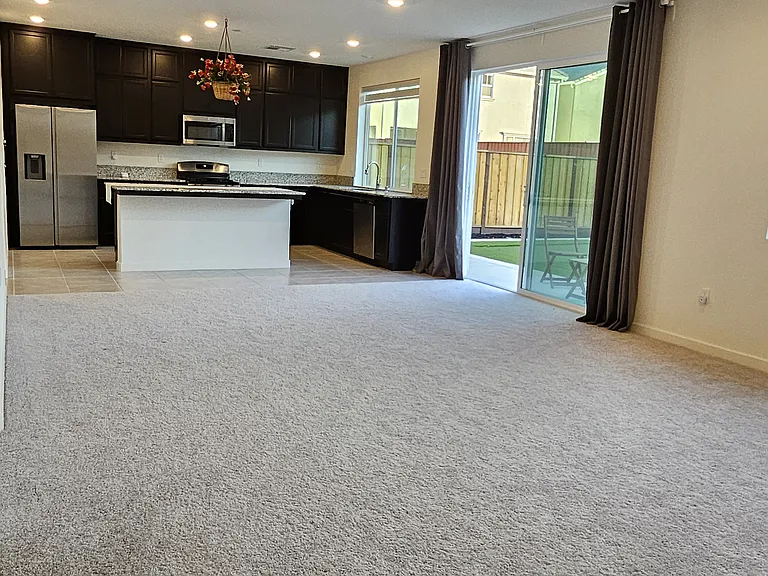 Knights Valley Ln — Photo 2