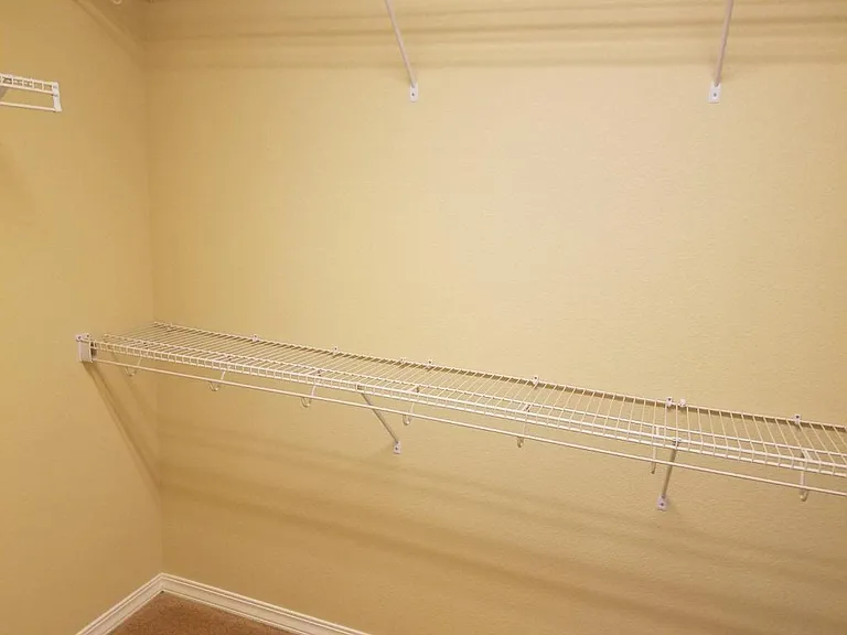 2370 Windmill Dr — Photo 23