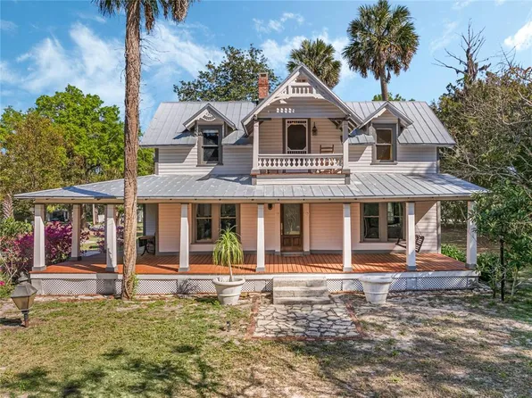 525 W BLUE SPRINGS AVENUE, ORANGE CITY, FL 32763