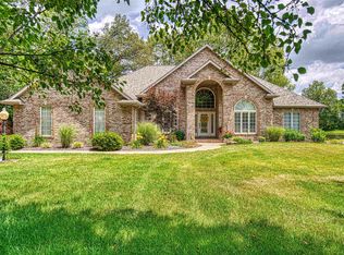 4300 Cherry Blossom Ct, Newburgh, IN 47630