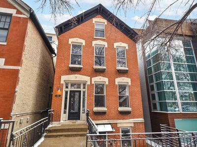 1551 N Honore St, Chicago, IL, 60622
