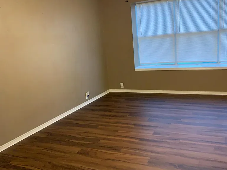 8532 Minturn Dr — Photo 12