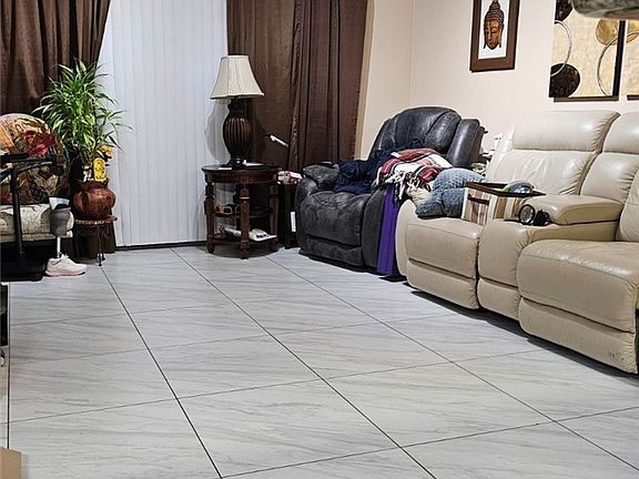2nd image of 45 Maleena Mesa St APT 112