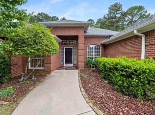 1414 Walter St, Longview, TX 75605