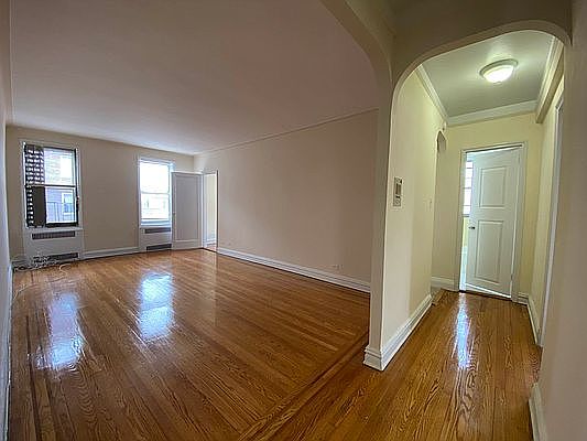 3rd image of 111-56 76th Dr #C4